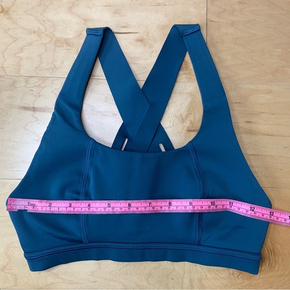 Sweaty Betty Blue Circuit Strappy Sports Bra - Picture 2 of 4